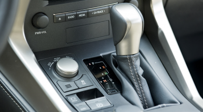 3 mẹo đơn giản tránh đạp nhầm chân ga