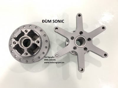 CẶP ĐÙM ĐÚC SƠN BẠC CHO HONDA SONIC